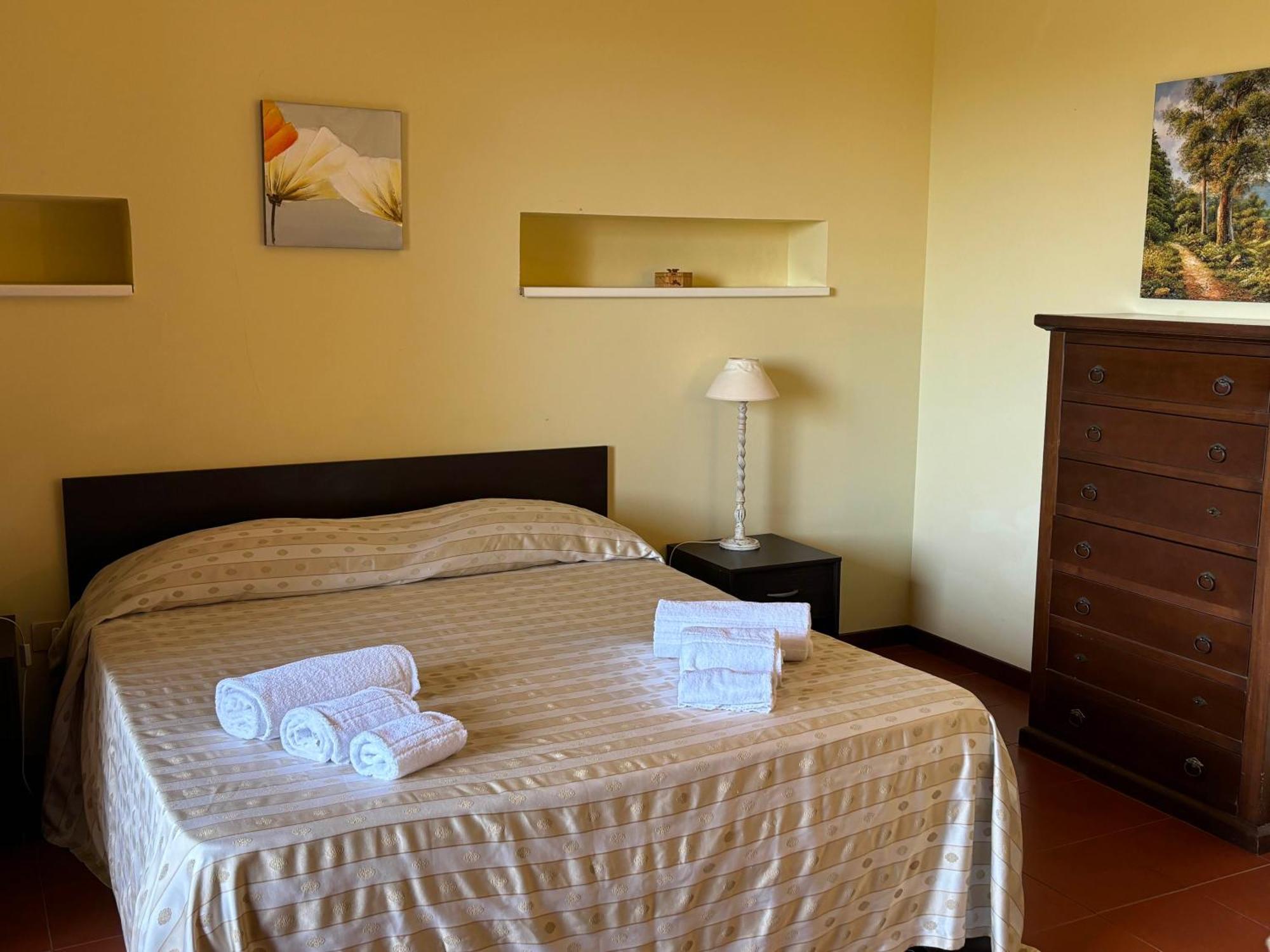 La Perciata Guest House Contrada Maeggio Eksteriør bilde